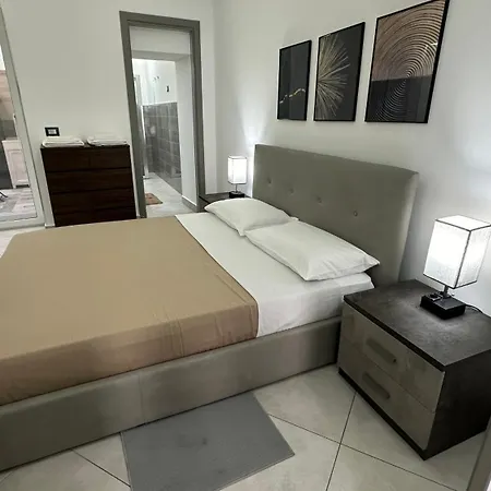 Lungomare Apartment
